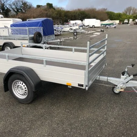 Remorque Freinee Aluminium – Mcalupro – DV135 – 1 Essieu FreinÉ – Ptac : 1350 Kg – 255 X 133 Cm