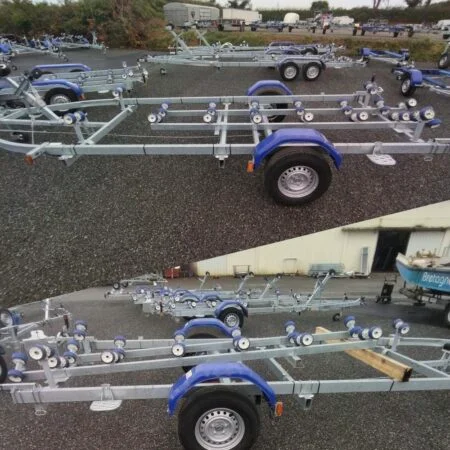 Porte Bateau Multi-rouleaux Galaxy – GS18 / G1340 – Ptac : 1800KG – 1 Essieu